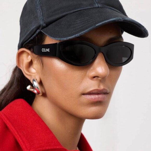 🕶️ New Celine CL40288I 01A Sunglasses - Shiny Black Frame, Grey Lenses - Picture 1 of 10